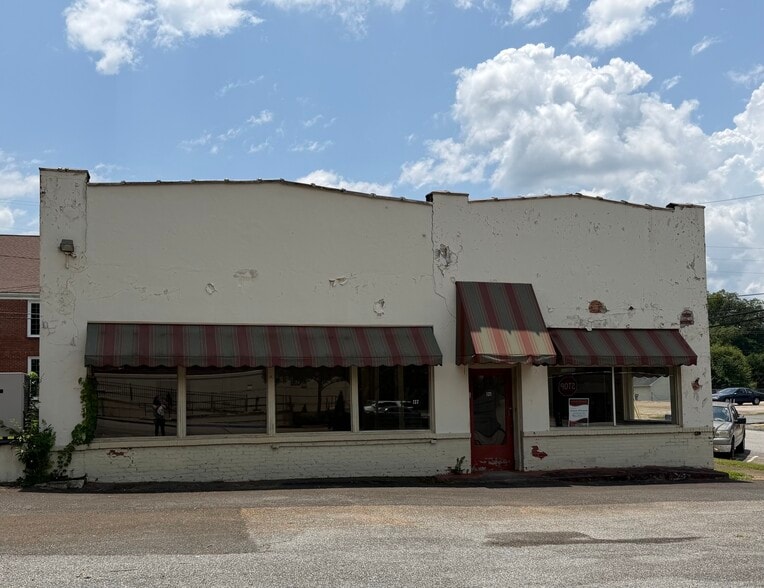137 W Main St, Manchester, GA for sale - Primary Photo - Image 1 of 17