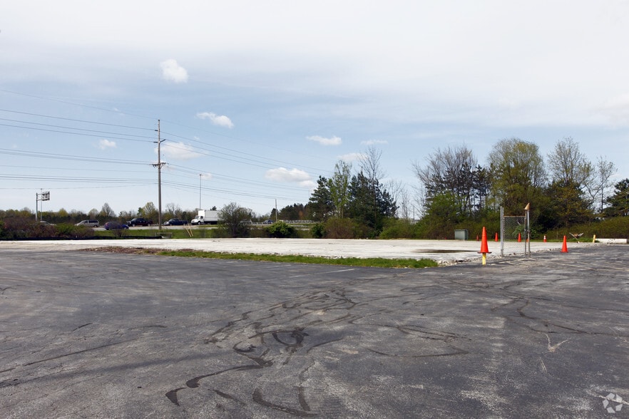 6442 S Raccoon Rd, Canfield, OH for sale - Primary Photo - Image 1 of 2