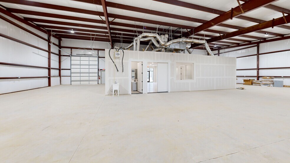 4620 US 377 Hwy, Aubrey, TX à louer - Numérisation 3D de Matterport - Image 2 de 19