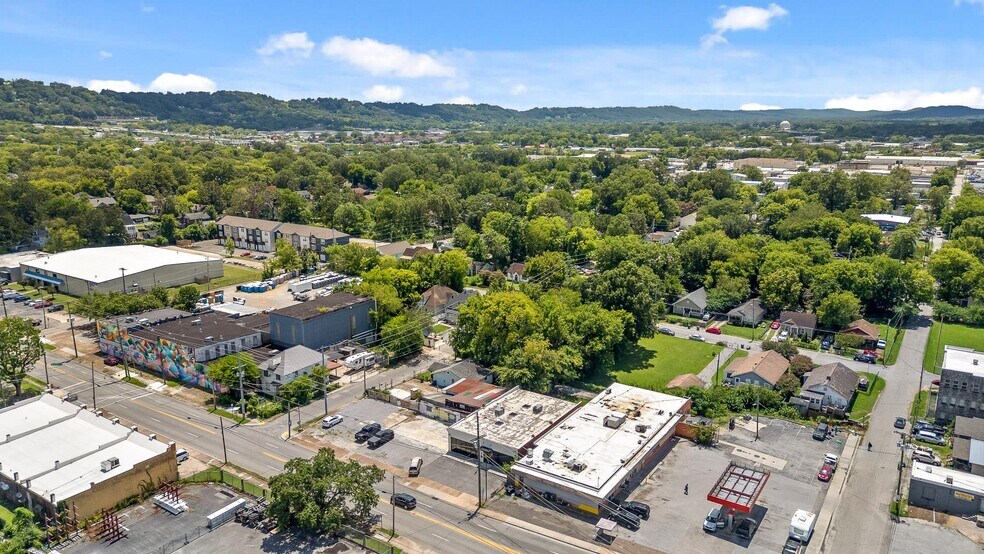 1412 E Main St, Chattanooga, TN à louer - Photo du bâtiment - Image 2 de 24