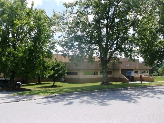 2222 Eddie Williams Rd, Johnson City, TN for sale - Building Photo - Image 1 of 1