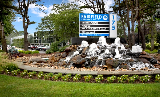 175 Broadhollow Rd, Melville, NY à louer - Photo du bâtiment - Image 2 de 23