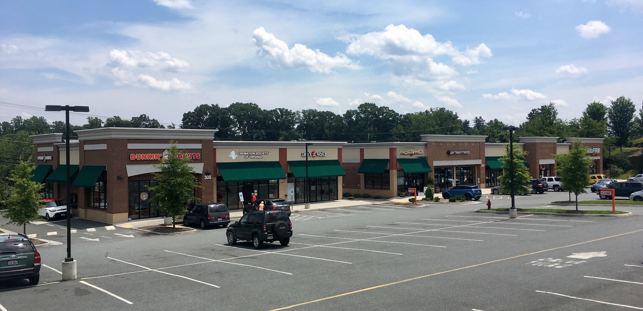 Seminole Trl, Charlottesville, VA for lease Primary Photo- Image 1 of 3