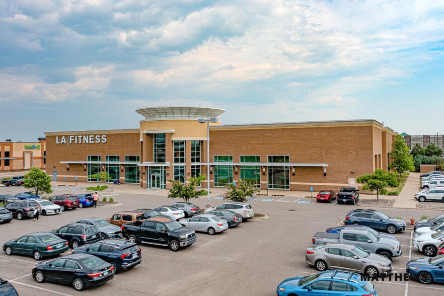 15135 Galaxie Ave, Apple Valley, MN for sale - Building Photo - Image 1 of 4