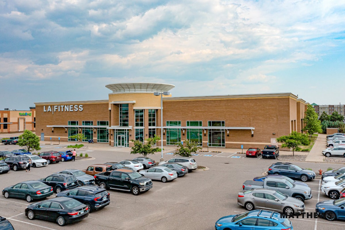 15135 Galaxie Ave, Apple Valley, MN for sale Building Photo- Image 1 of 5