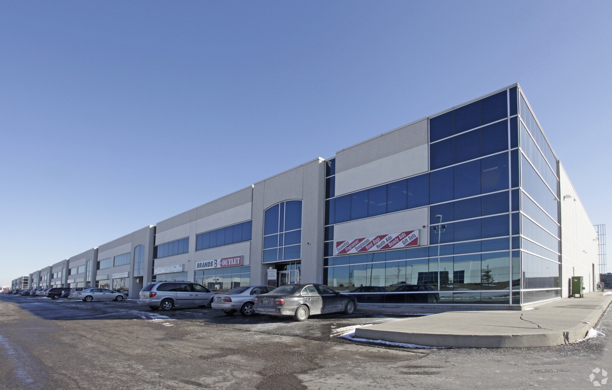 25 Royal Group Cres, Vaughan, ON à vendre Photo principale- Image 1 de 1