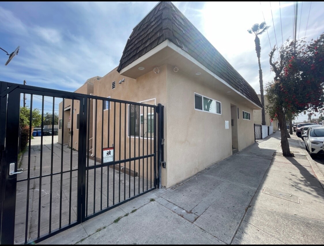 3536 W Slauson Ave, Los Angeles, CA à louer Photo du bâtiment- Image 1 de 14