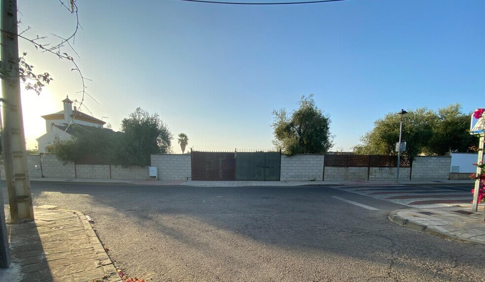 Land in Palomares del Río, Sevilla for sale - Building Photo - Image 1 of 11