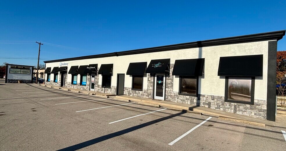 4400-4404 Colleyville Blvd, Colleyville, TX à louer - Photo du bâtiment - Image 3 de 9