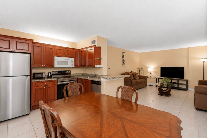 4263 NW 115th Ave, Coral Springs, FL for sale - Building Photo - Image 3 of 30