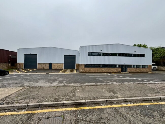 More details for Thistle Rd, Luton - Industrial for Lease