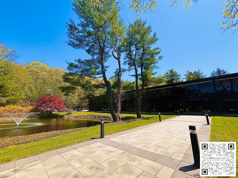 555 Pleasantville Rd, Briarcliff Manor Village, NY à louer - Photo du bâtiment - Image 3 de 16