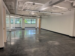 5404 Cypress Center Dr, Tampa, FL à louer Photo intérieure- Image 1 de 4