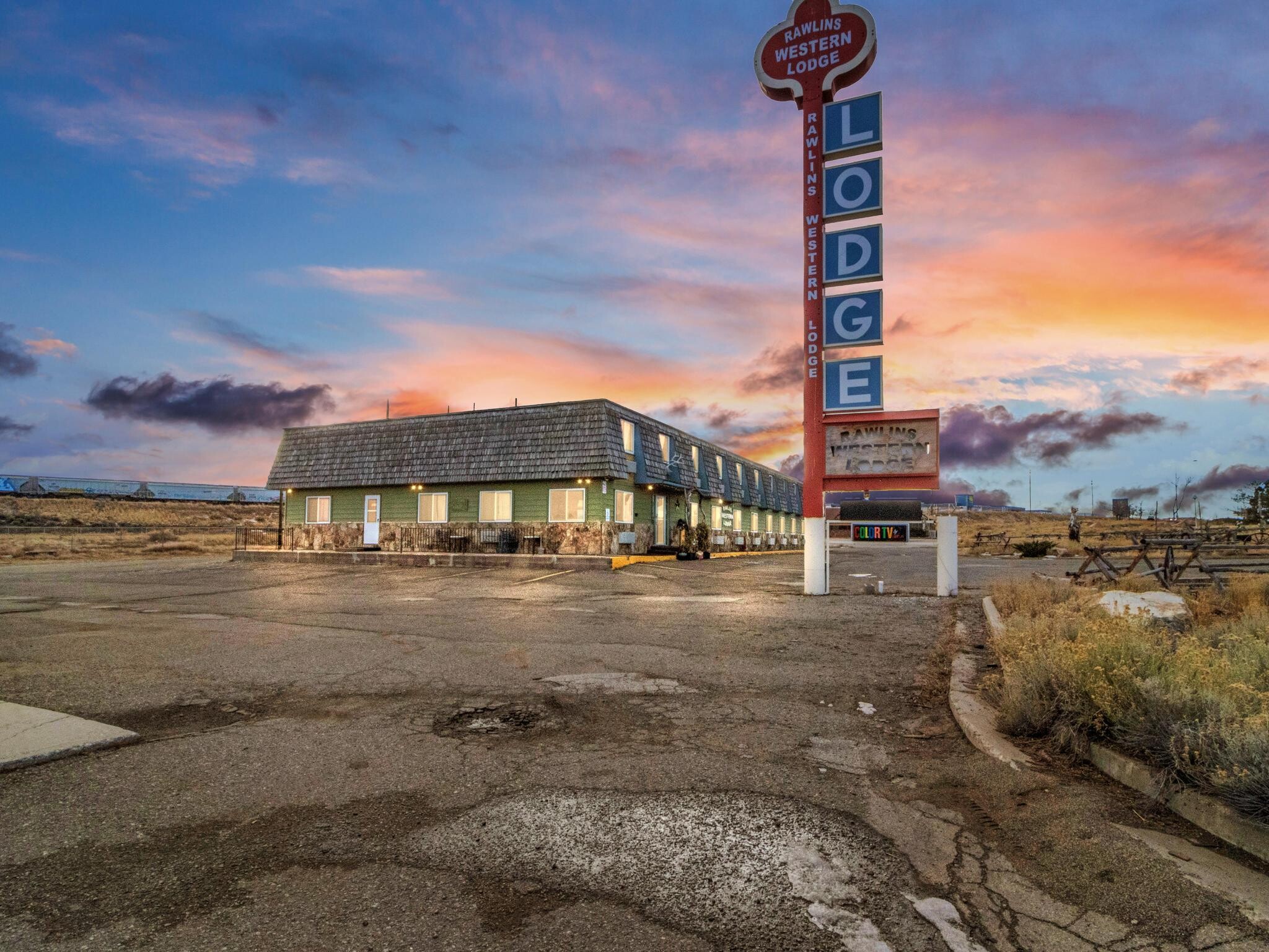 1806 E Cedar Ave, Rawlins, WY for sale Building Photo- Image 1 of 35