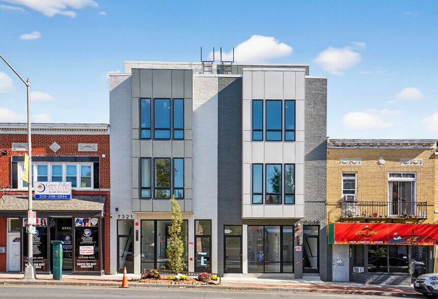 7321 Georgia Ave NW, Washington, DC à vendre - Photo du bâtiment - Image 2 de 28
