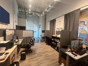 5338-5356 N Northwest Hwy, Chicago, IL for lease Interior Photo- Image 1 of 11