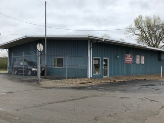 Plus de détails pour 2000 N 8th St, Pekin, IL - Industriel à vendre