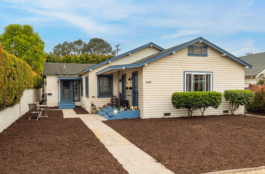 5387 8th St, Carpinteria, CA à vendre - Photo du bâtiment - Image 2 de 3