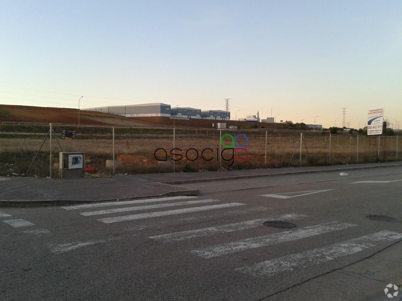 Avenida Ballestera, s/n, Alovera, Guadalajara à vendre Photo principale- Image 1 de 5