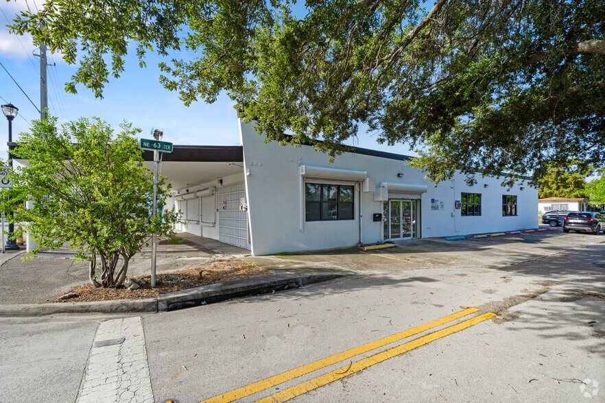 6310 NE 2nd Ave, Miami, FL for lease - Building Photo - Image 3 of 21