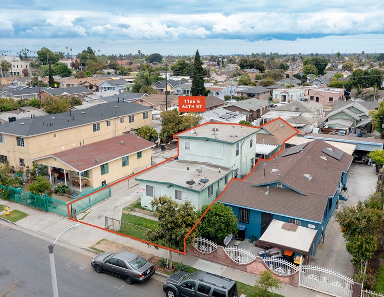 1166 E 64th St, Los Angeles, CA à vendre - Photo du bâtiment - Image 2 de 14