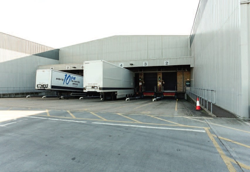 Arisdale Ave, South Ockendon for sale - Building Photo - Image 2 of 2