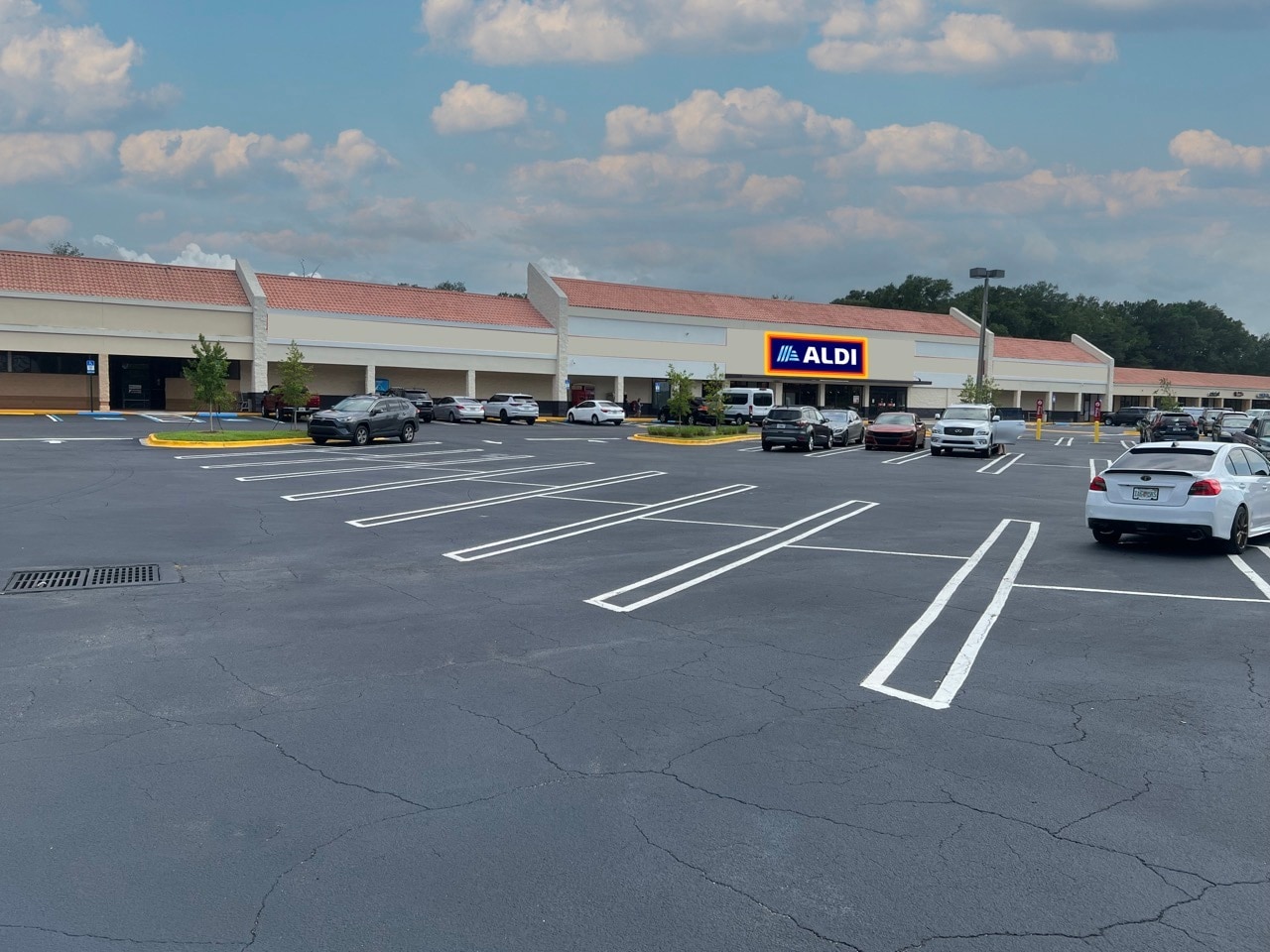 1531 Monument Rd, Jacksonville, FL for lease Building Photo- Image 1 of 4