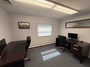 859 Washington St, Easton, MA à louer Photo intérieure- Image 2 de 11