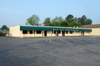 More details for 109 Henderson Dr, Jacksonville, NC - Retail for Sale