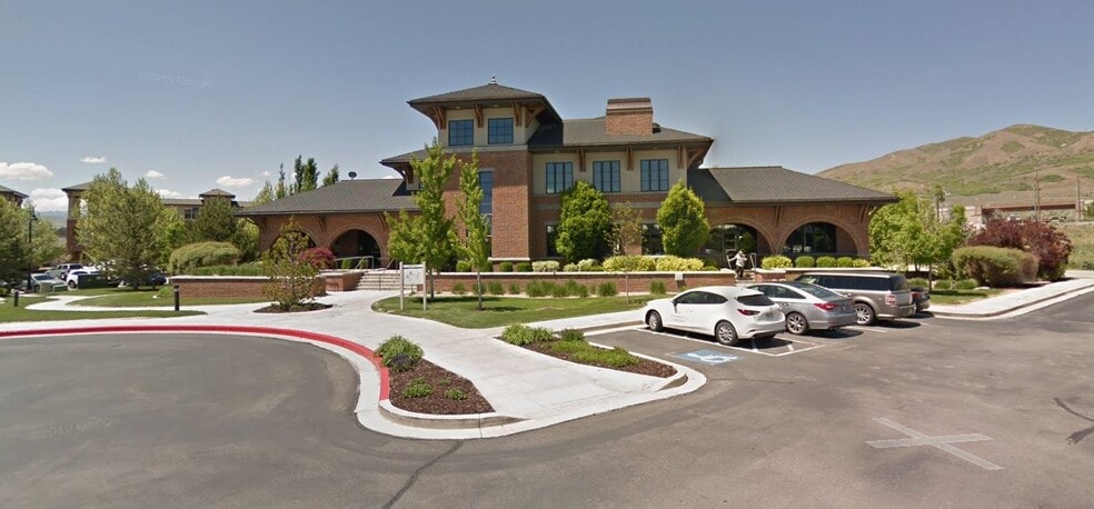 3340 N Center St, Lehi, UT for lease - Building Photo - Image 2 of 8