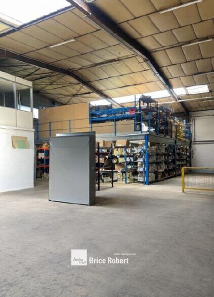 1 Rue Jacques Monod, Vaulx-en-Velin for lease - Building Photo - Image 3 of 4