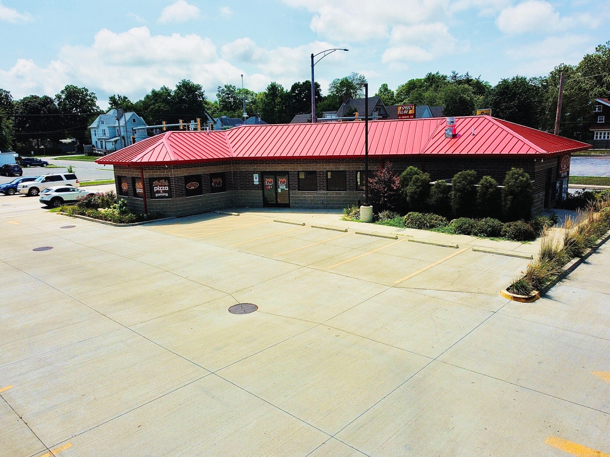 802 E Washington St, Bloomington, IL à vendre Photo principale- Image 1 de 13