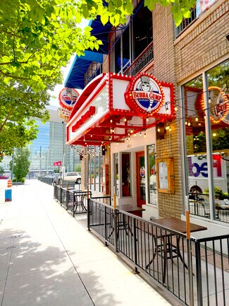 Plus de détails pour 1437 California St, Denver, CO - Commerce de détail à vendre