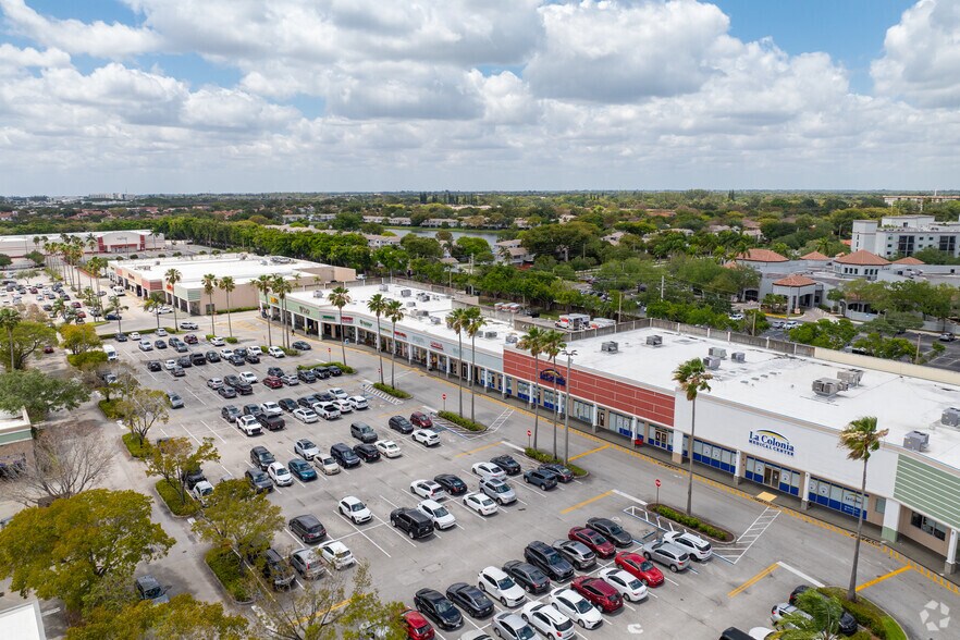 10101-10501 Pines Blvd, Pembroke Pines, FL à louer - Aérien - Image 3 de 12