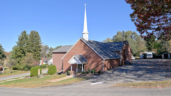 Friendship Baptist Church - Parc de stationnement couvert