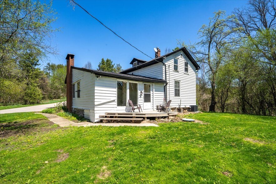 15316 Mount Wolfe Rd, Bolton, ON à vendre - Photo du bâtiment - Image 3 de 9