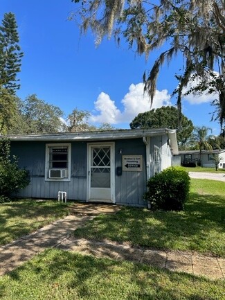 Plus de détails pour 127 Bomber Rd, Winter Haven, FL - Bureau à louer