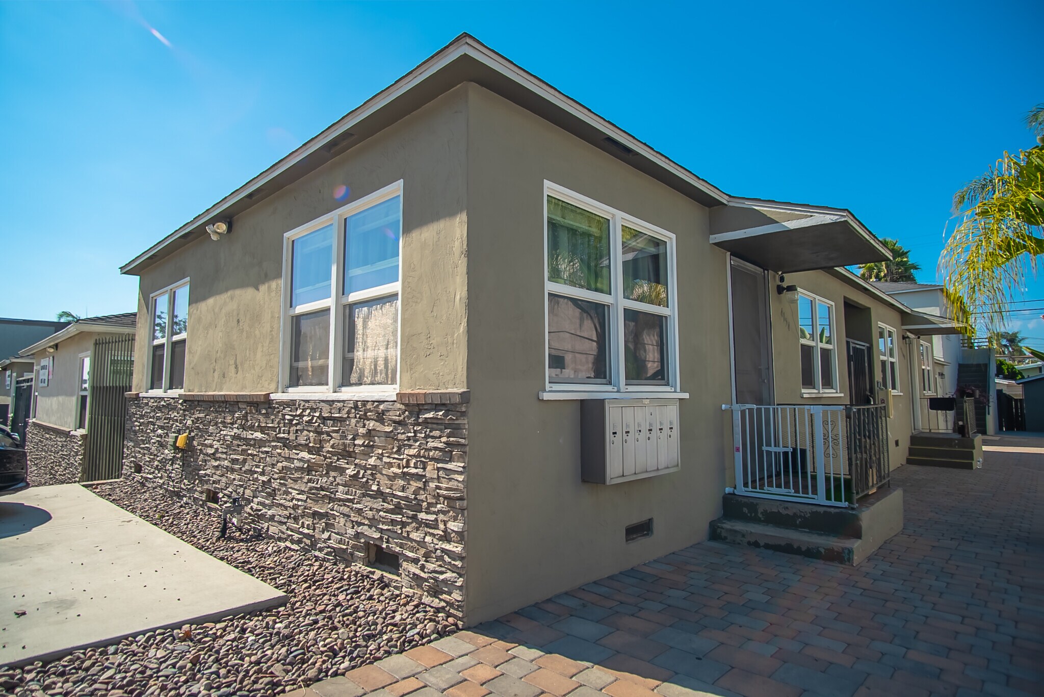 4154-4158 Estrella Ave, San Diego, CA for sale Primary Photo- Image 1 of 19