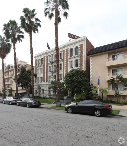 335 S Berendo St, Los Angeles, CA for sale - Building Photo - Image 2 of 11