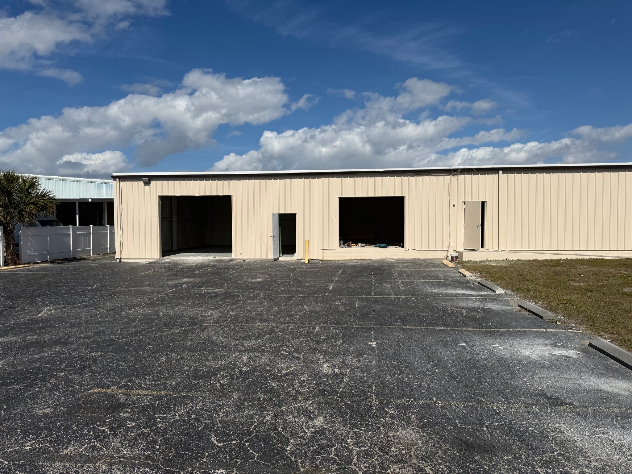 11120 S Cleveland Ave, Fort Myers, FL for lease Building Photo- Image 1 of 3