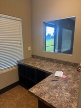 841 S 9th Ave, Haubstadt, IN for lease Interior Photo- Image 2 of 8