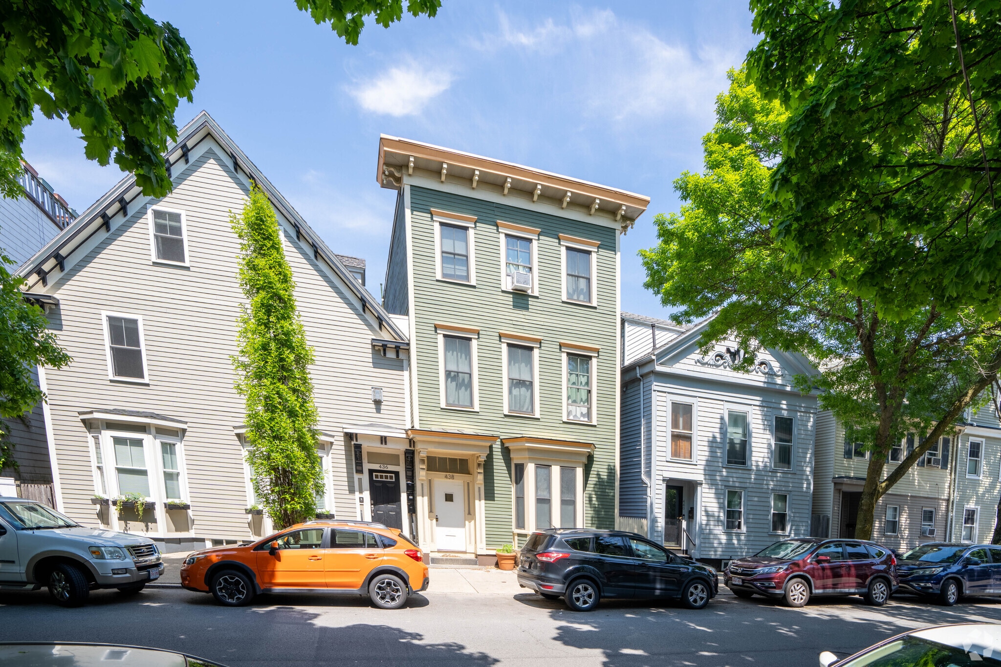 438 W 4th St, Boston, MA for sale Primary Photo- Image 1 of 6