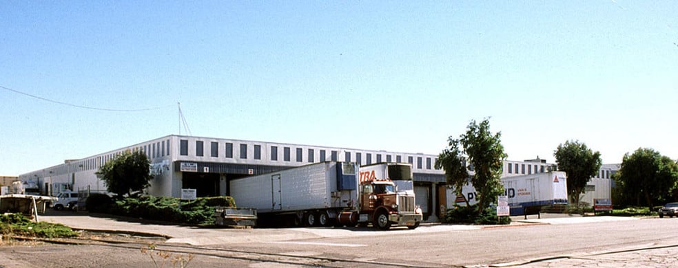 275 S Maple Ave, South San Francisco, CA for lease - Building Photo - Image 2 of 4