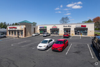 More details for 241-253 MacDade Blvd, Folsom, PA - Retail for Lease