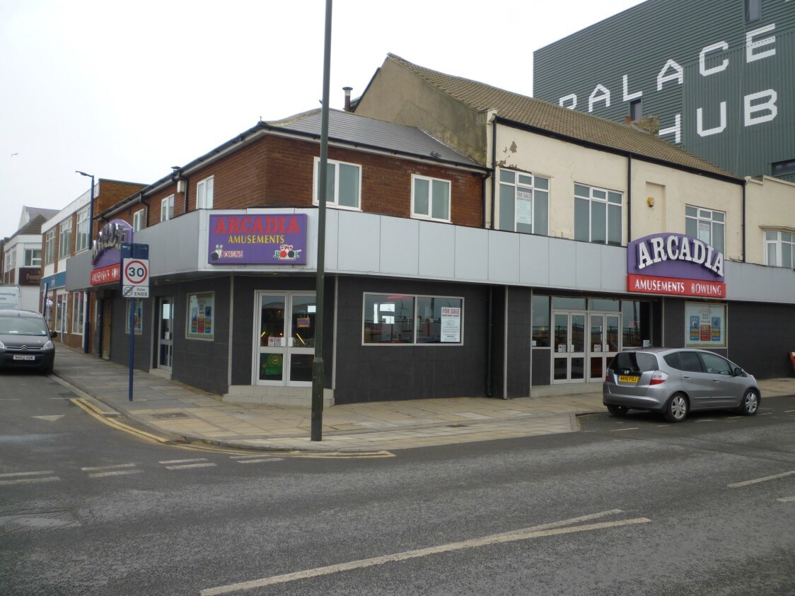 30-33 Esplanade, Redcar à louer Photo principale- Image 1 de 4
