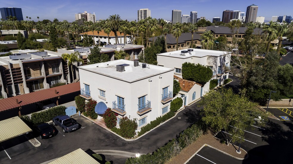 335 E Palm Ln, Phoenix, AZ à louer - Photo du bâtiment - Image 2 de 18