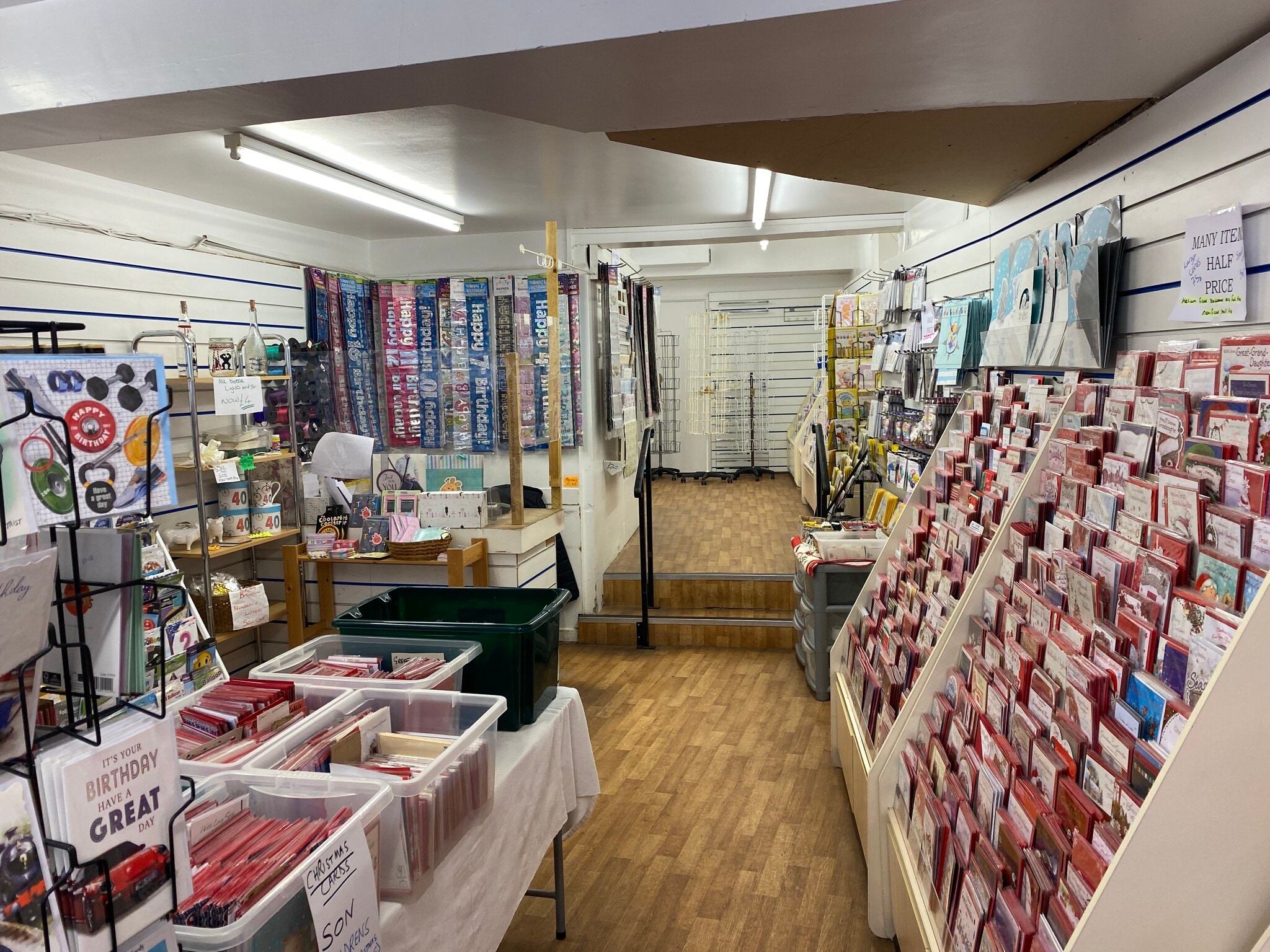 7 Broad St, Newent à louer Photo intérieure- Image 1 de 2