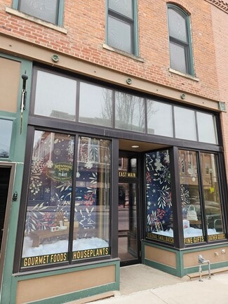 More details for 328 E Main St, Ottumwa, IA - Retail for Sale