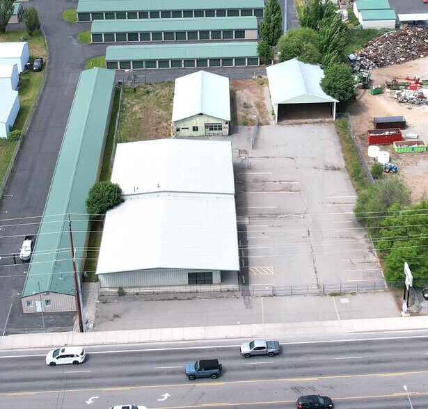 6265 N Government Way, Coeur d'Alene, ID à vendre - Photo du bâtiment - Image 3 de 8