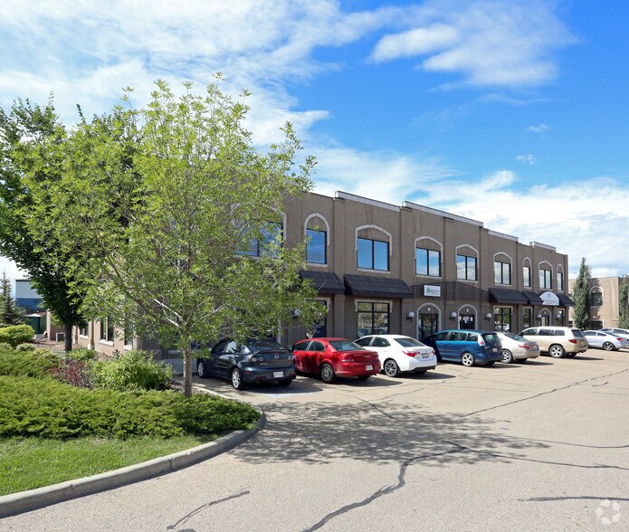 6948-6956 Roper Rd, Edmonton, AB for sale - Primary Photo - Image 1 of 1